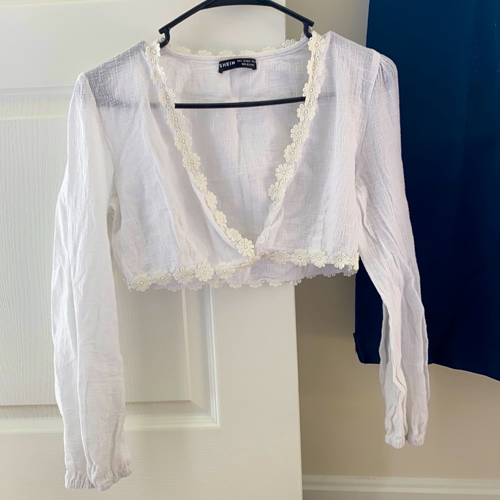 White crop top